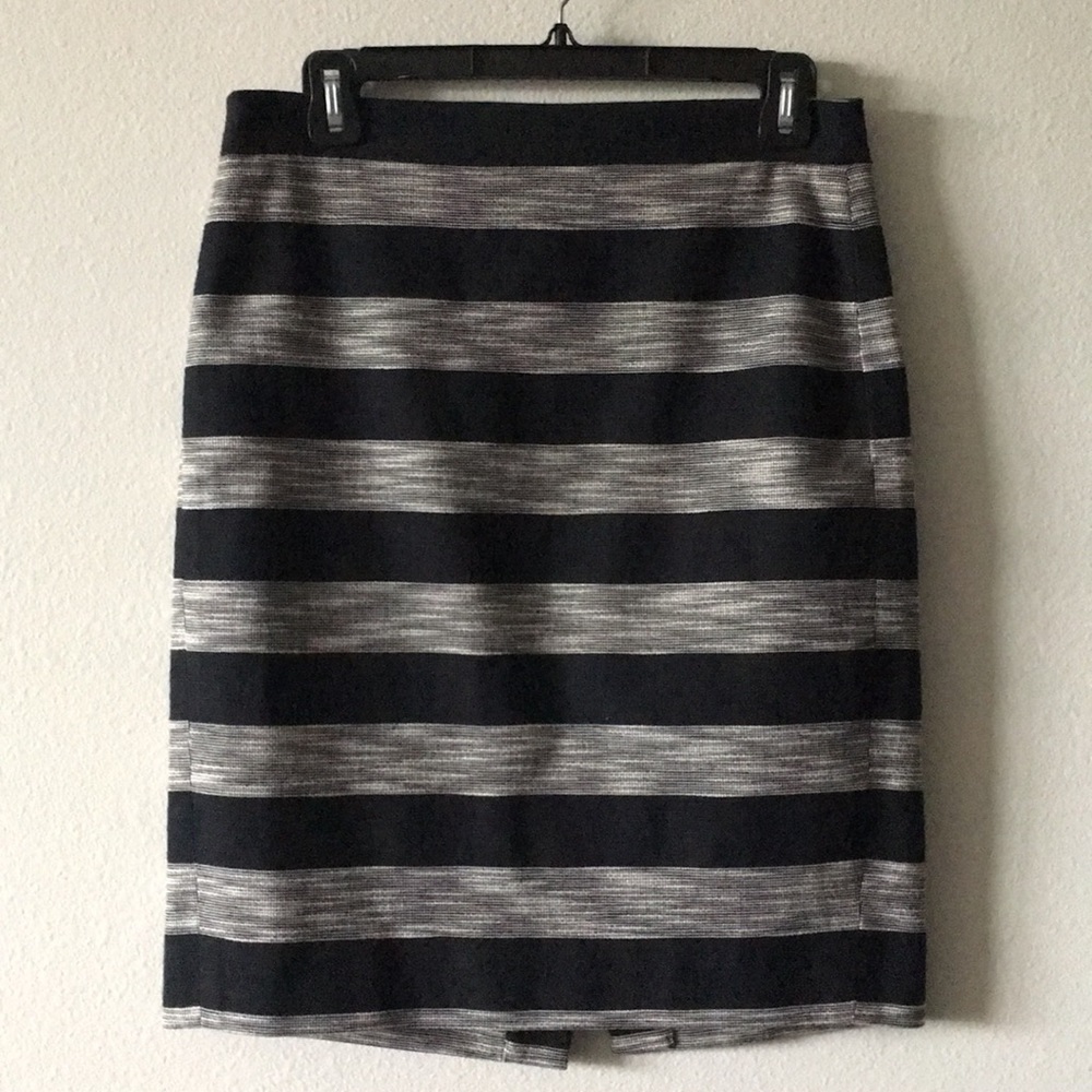 J. Crew Jacquard Black White Pencil Skirt 4